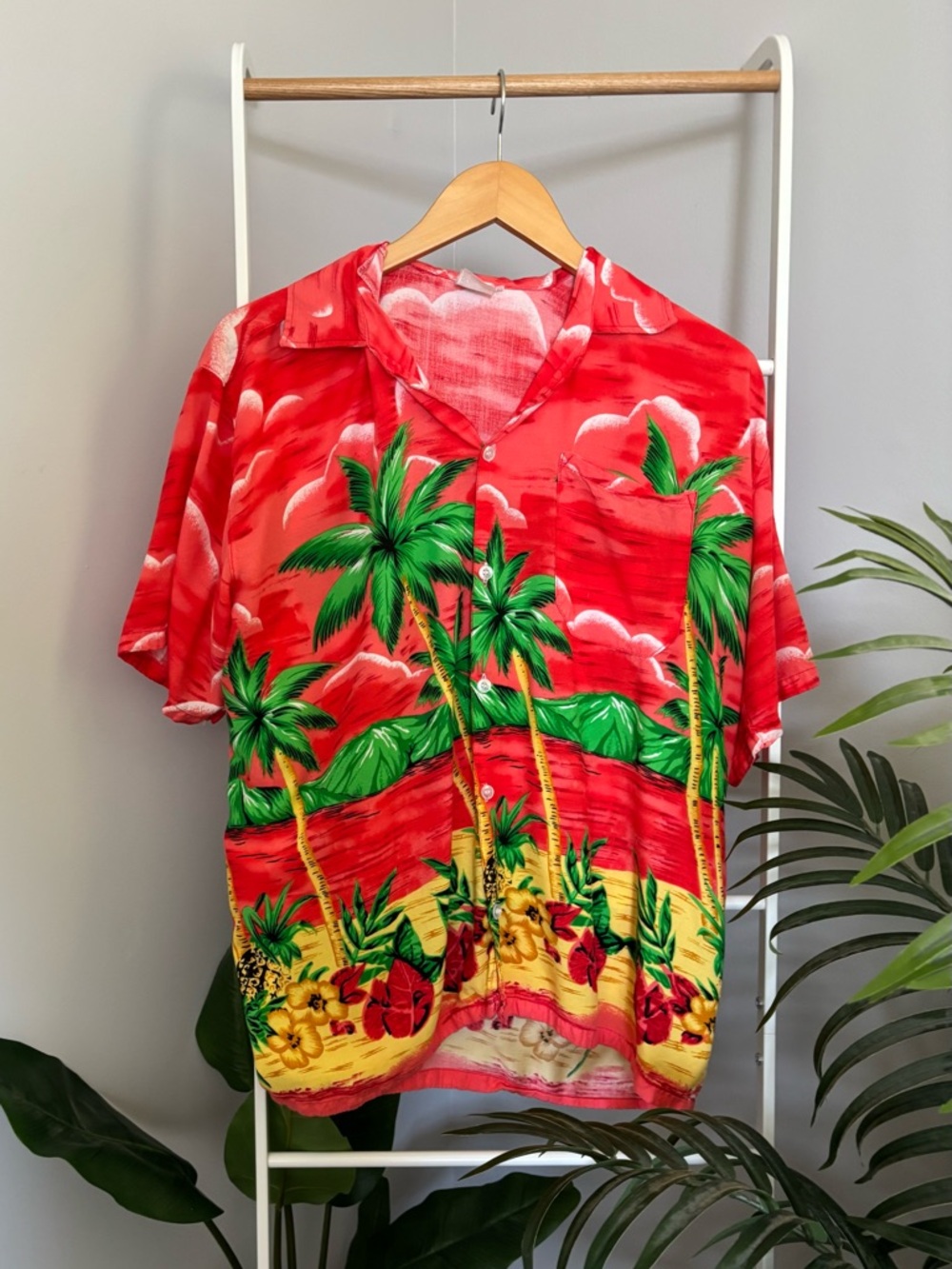 🌺Red Tropical Aloha Shirt🌺